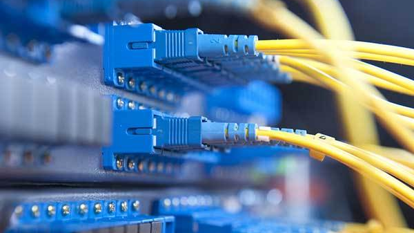 从北京到深圳的专线延时能做到多少？